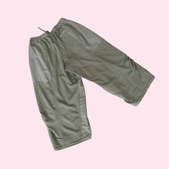 Daily Practice Cropped Wide Leg Pants, Olive Green, Size Small - Picture 3 of 3